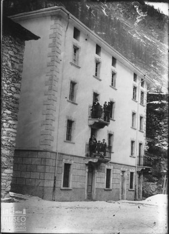 Valle Brambana. Palazzina