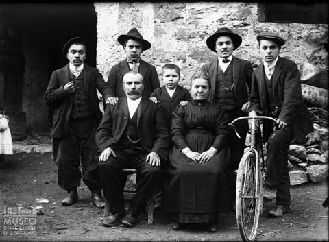 Val Brembana. Ritratto di famiglia