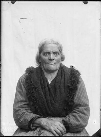 Val Brembana. Ritratto di donna anziana