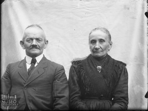 Val Brembana. Ritratto di una coppia di coniugi