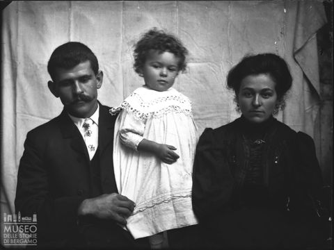 Val Brembana. Ritratto di un gruppo familiare