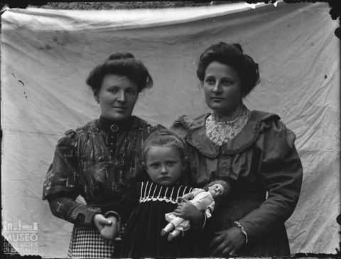 Val Brembana. Ritratto di famiglia