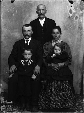 Val Brembana. Ritratto di famiglia