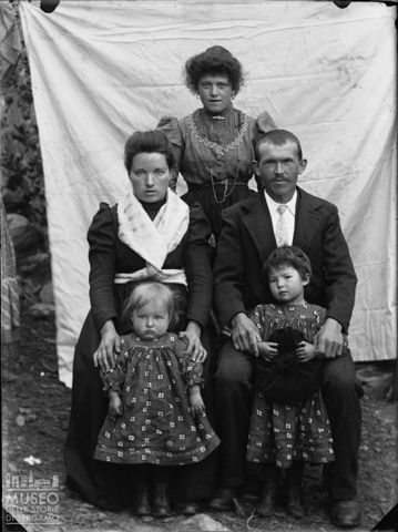 Val Brembana. Ritratto di famiglia