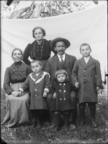 Val Brembana. Ritratto di famiglia