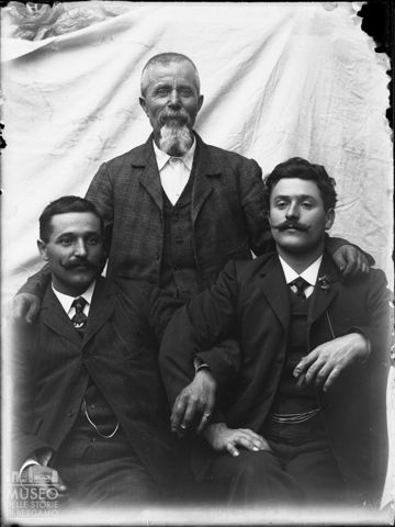 Val Brembana. Ritratto di un gruppo familiare
