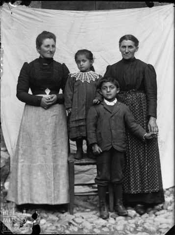 Val Brembana. Ritratto di famiglia