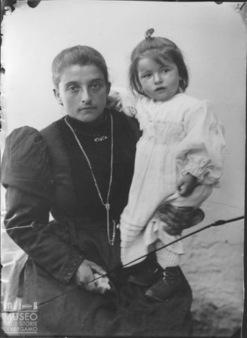 Val Brembana. Ritratto di un gruppo familiare