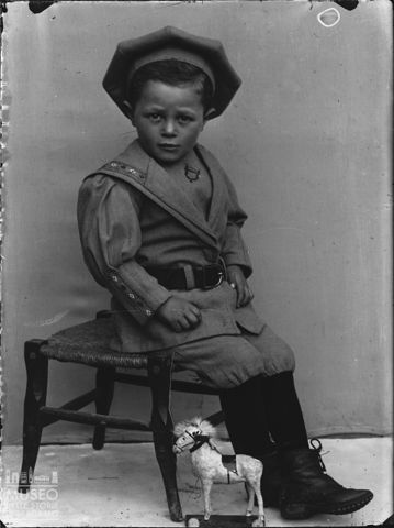 Val Brembana. Ritratto di bambino