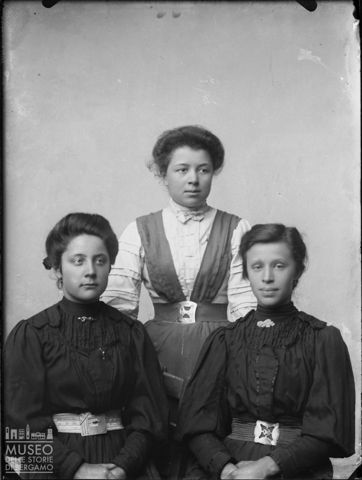 Val Brembana. Ritratto di tre donne