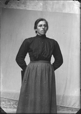 Val Brembana. Ritratto di donna