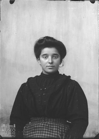 Moio de' Calvi. Ritratto di donna