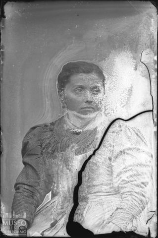 Val Brembana. Ritratto di donna