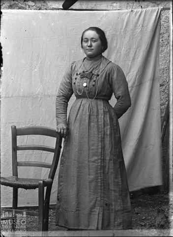 Val Brembana. Ritratto di donna