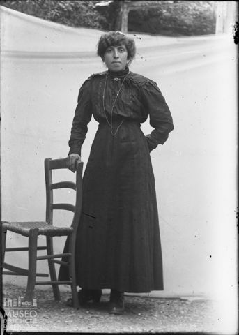 Val Brembana. Ritratto di donna