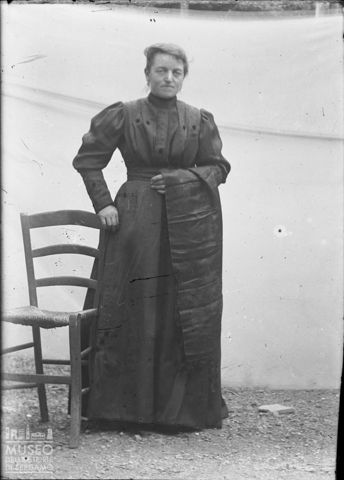 Val Brembana. Ritratto di donna