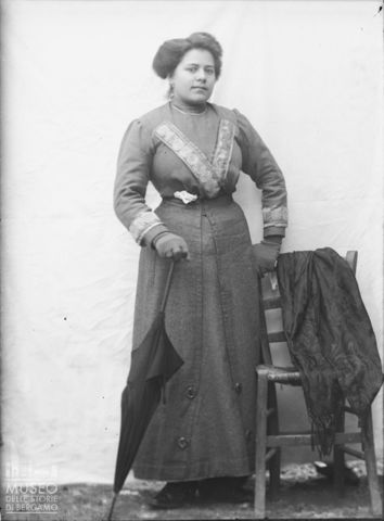 Val Brembana. Ritratto di donna