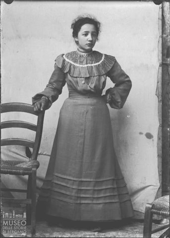 Val Brembana. Ritratto di donna