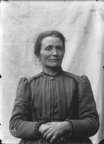 Piazza Brembana. Ritratto di donna