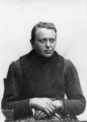 Val Brembana. Ritratto di donna