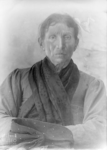 Val Brembana. Ritratto di donna