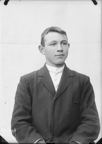 Piazza Brembana. Ritratto di ragazzo
