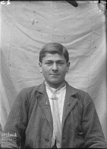 Cassiglio. Ritratto di ragazzo