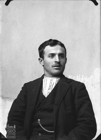 Piazza Brembana. Ritratto di uomo