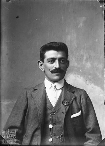 Piazza Brembana. Ritratto di uomo