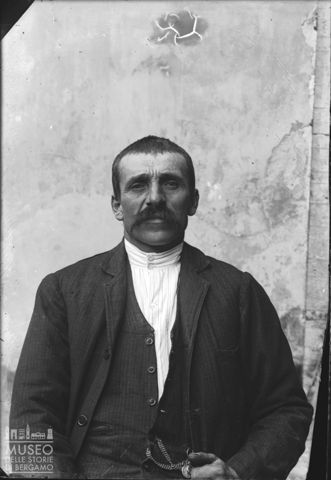Val Brembana. Ritratto di uomo