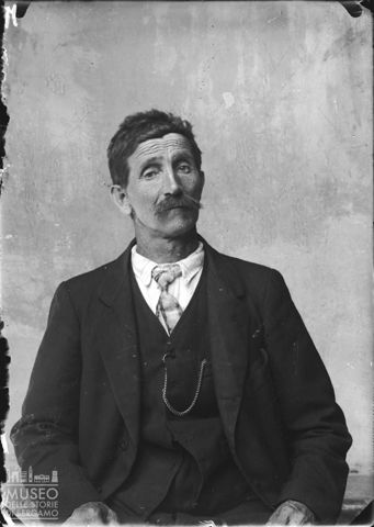 Piazza Brembana. Ritratto di uomo