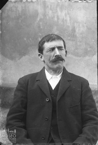 Piazza Brembana. Ritratto di uomo
