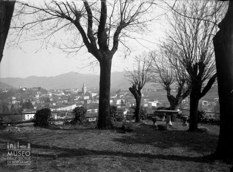 Poggiolo con panorama su Trescore