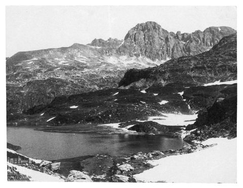 I Laghi Gemelli e il Pizzo del Becco