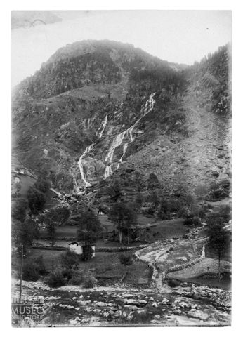 Cascata di Branzi