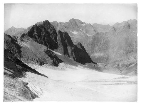 Veduta dal ghiacciaio del Gleno