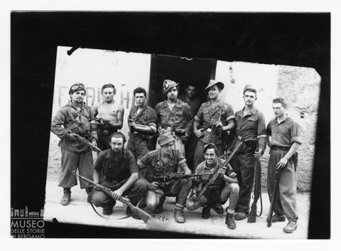 Gruppo di partigiani