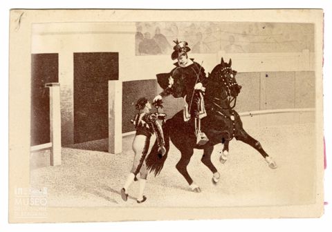 Ritratto di torero e alguacil durante la corrida