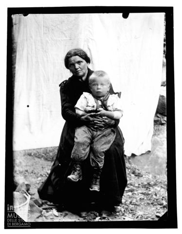 Ritratto di donna con bambino