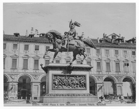 Monumento equestre a Emanuele Filiberto a Torino