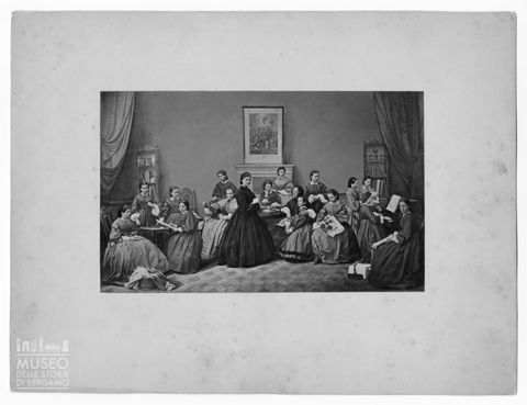 Gruppo di signorine della nobiltà e della borghesia di Bergamo