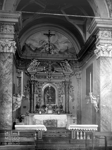 Altare di Chiesa non identificata