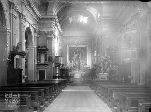 Navata e altare della Chiesa di San Filastro