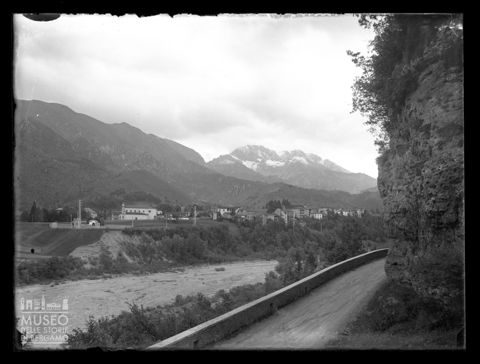 Fino del Monte dal fiume Serio