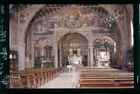 Chiesa di Santa Maria Annunziata, interno