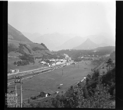 Panorama con ferrovia [2]