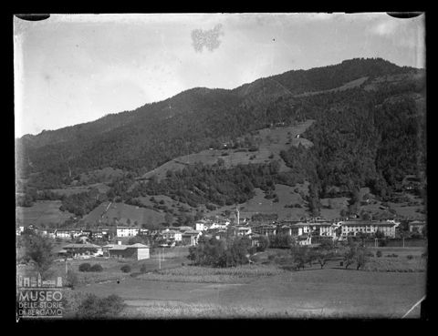 Campi e centro abitato