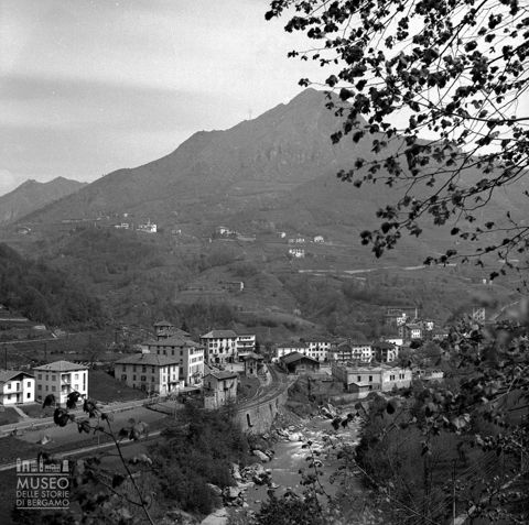 Panorama con fiume