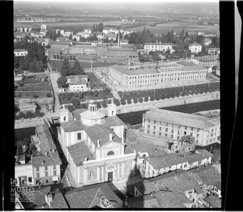 Chiesa di Santa Maria Assunta e dintorni
