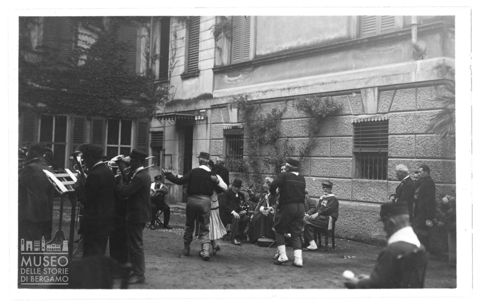 Festeggiamenti a villa Piccinelli